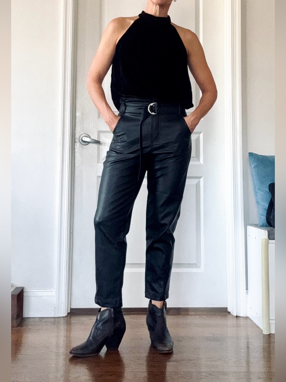 New w/o Tags Small High-Rise Black Faux Leather Capri Pants with D-Ring Belt